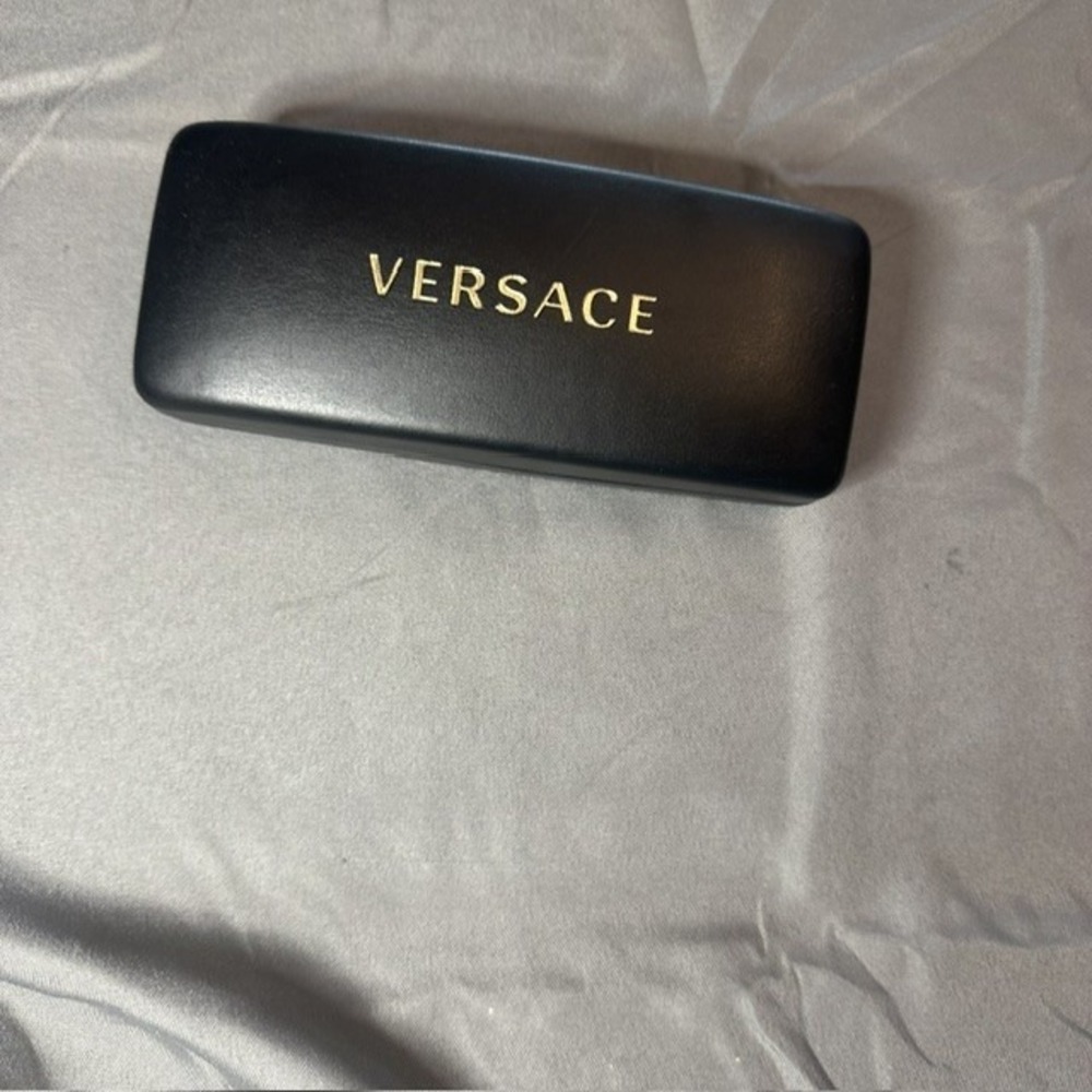 Versace Black Hard Shell Eyeglass Case Gold Logo Sunglasses Protector‎ Clamshell